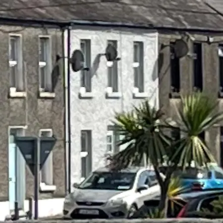 Period Townhouse In Town 펜션